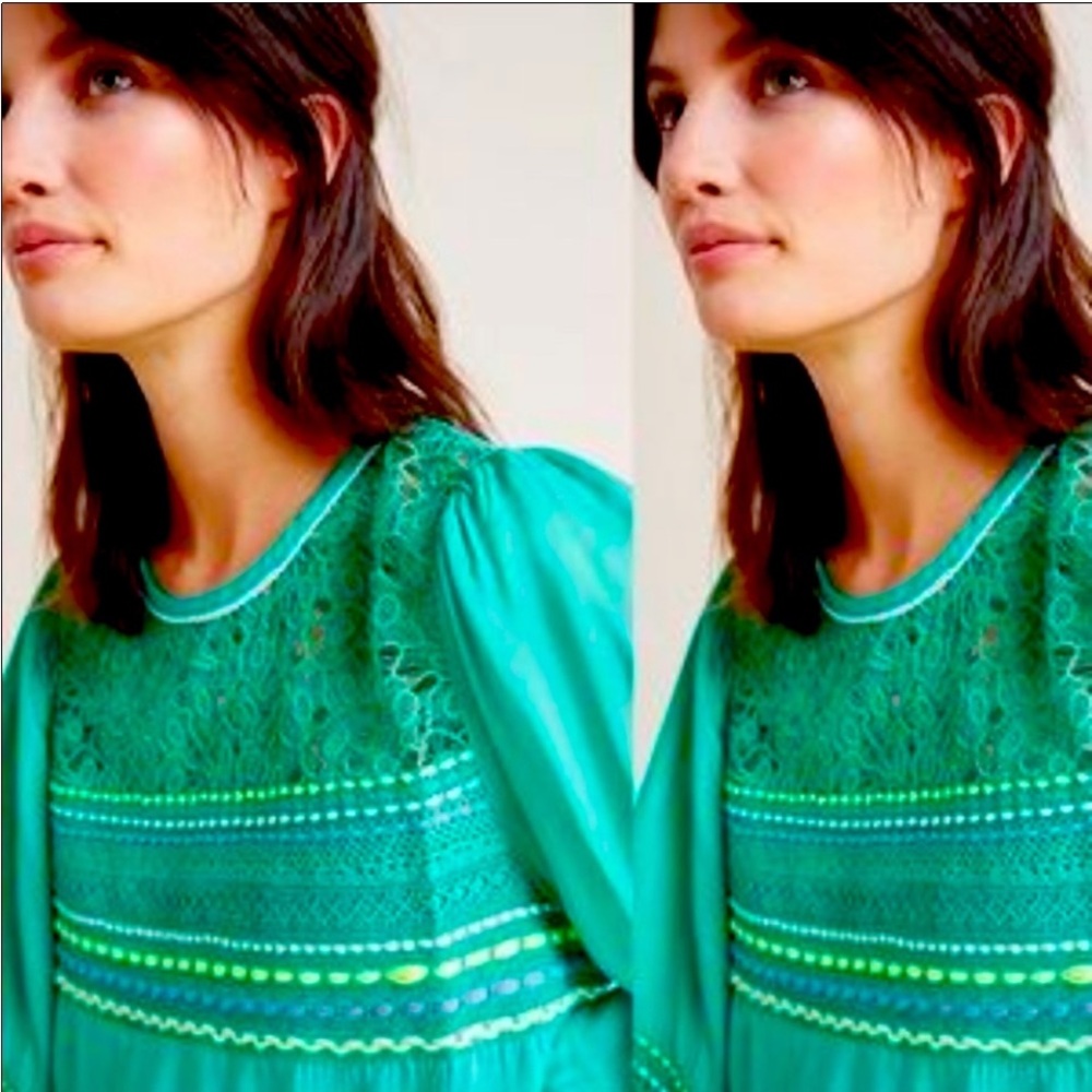 Anthropology “Blank” boho top medium green rayon lace details